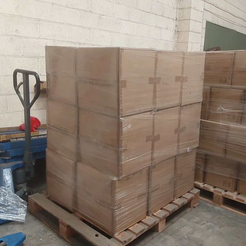 PALLET CONTAINING APPROXIMATELY 30 PAIR OF MARISSA CHROME TOUCH TABLE LAMP WHITE SHADE EURO