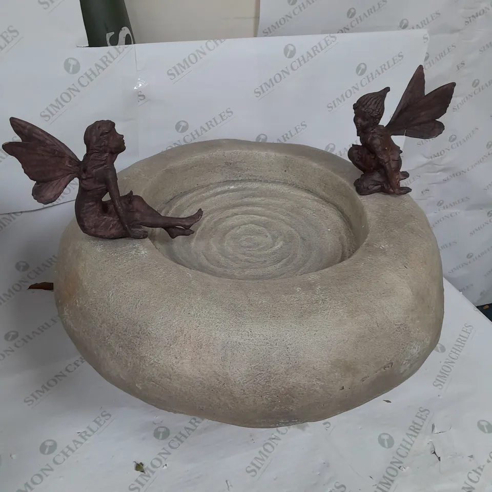 BOXED MY GARDEN STORIES FAIRY GATHERING BIRD BATH