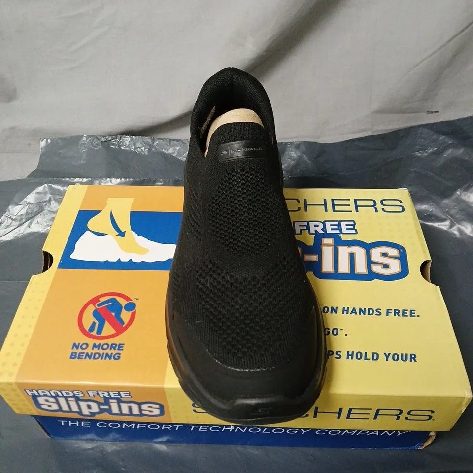 SKECHERS SLIP INS BLACK TRAINERS SIZE 4.5 BOXED