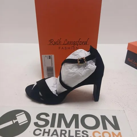 BOXED RUTH LANGSFORD FASHION WOMEN'S BLACK STRAPPY HIGH HEEL SANDALS SIZE 9