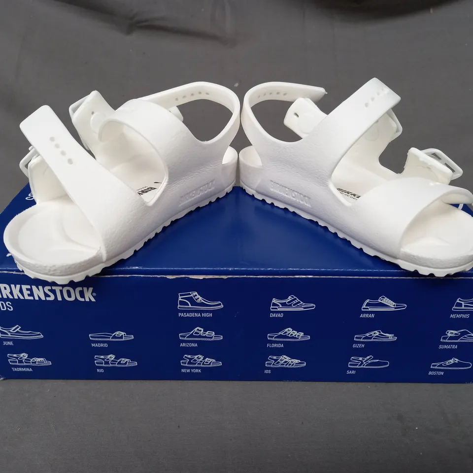 BOXED PAIR OF BIRKENSTOCK MILANO EVA KIDS OPEN TOE SANDALS IN WHITE UK SIZE 8
