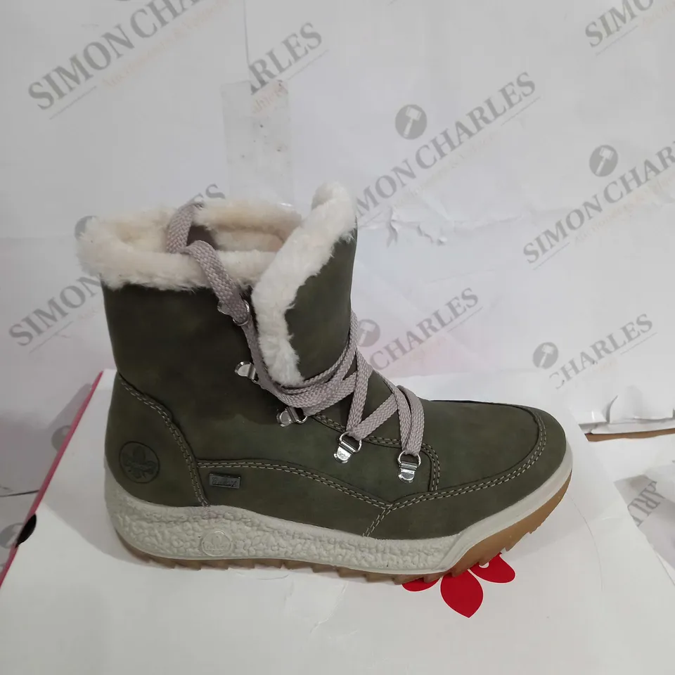 BOXED RIEKER ANTISTRESS WARM HIKING BOOTS, KHAKI - SIZE 4