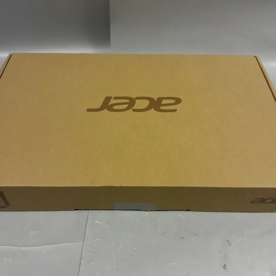 BOXED ACER ASPIRE 3 INTEL CORE I7 16GB RAM 512GB SSD LAPTOP WITH INTEL IRIS XE GRAPHICS