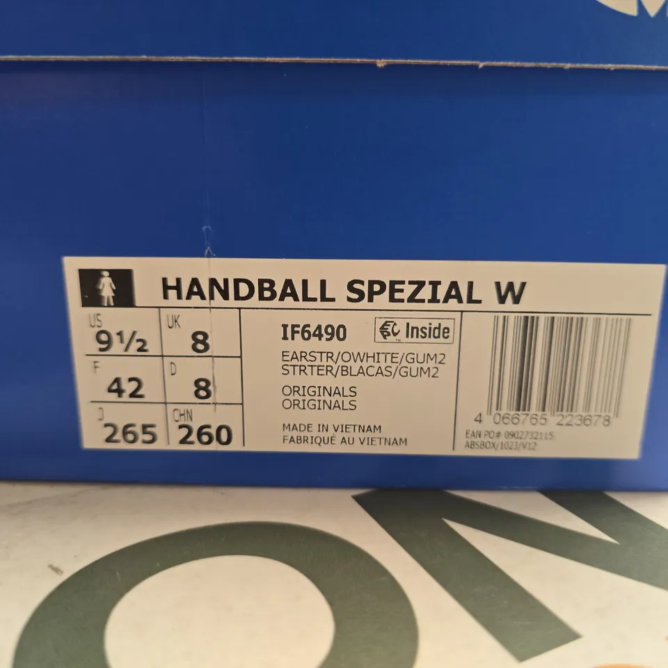 BOXED PAIR OF ADIDAS HANDBALL SPEZIAL W BROWN SUEDE SNEAKERS – UK 8
