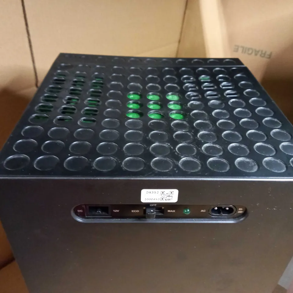 BOXED X-BOX SEIRES X REPLICA MINI FRIDGE