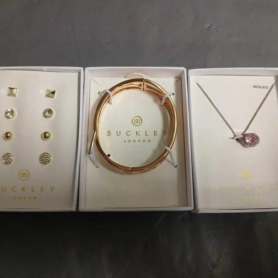 LOT OF 3 ASSORTED BOXED BUCKLEY LONDON JEWELLERY ITEMS 