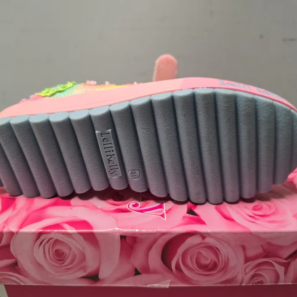 BOXED LELLIKELLY FRANCESCA PINK SHOES - SIZE 31
