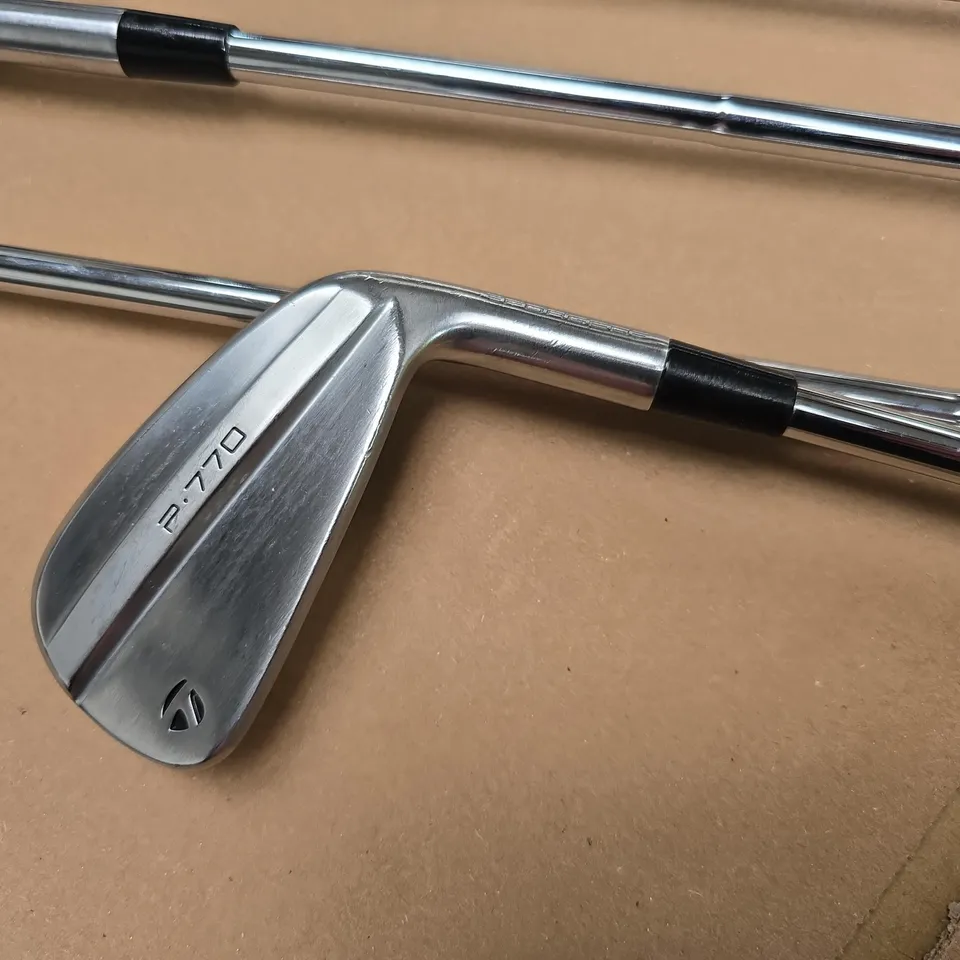 LOT OF 6 GOLF PRIDE ALIGN DYNAMIC GOLD S300 P.770 GOLF CLUBS