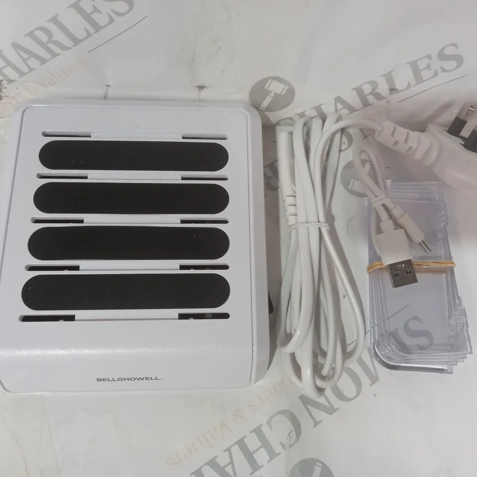 BELL & HOWELL MULTI DEVICE USB CHARGING STATION