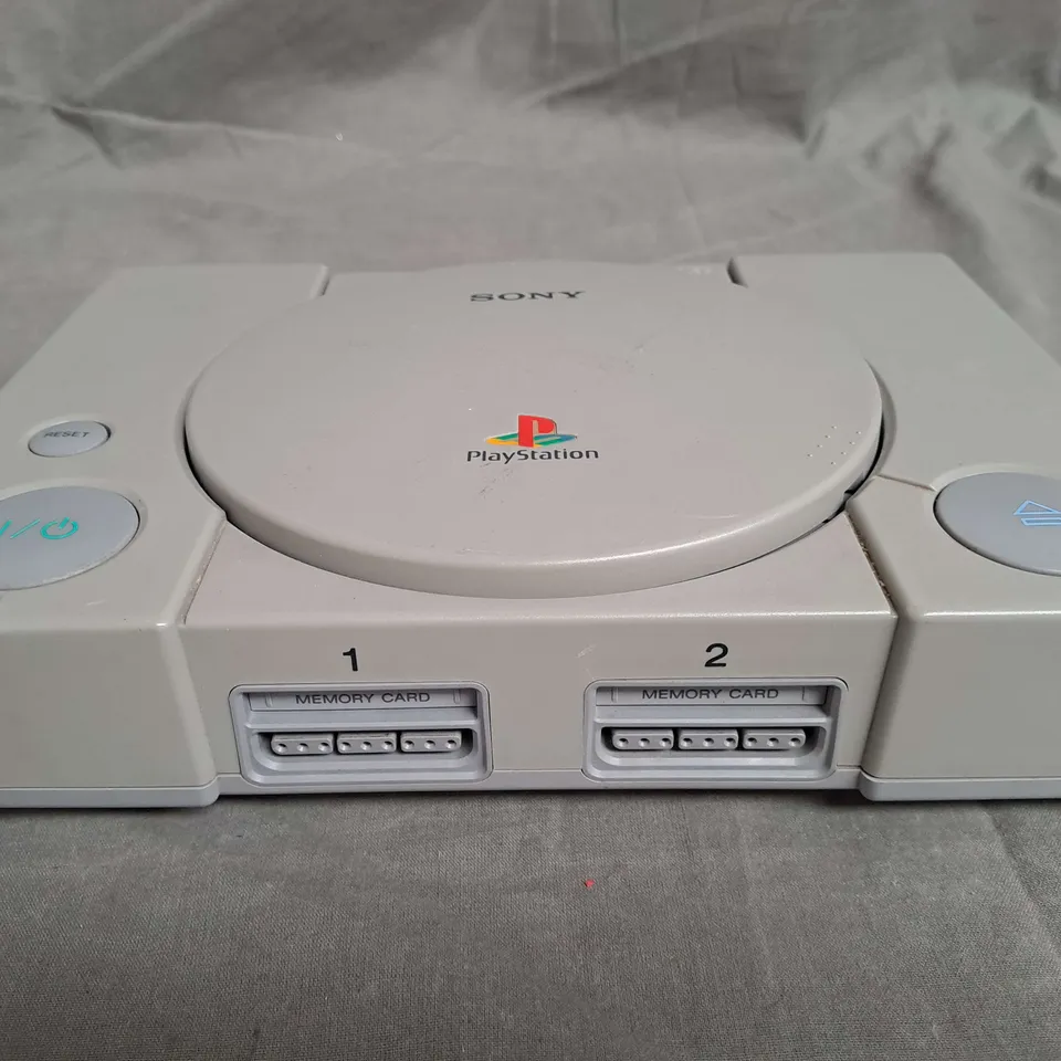 SONY PLAYSTATION