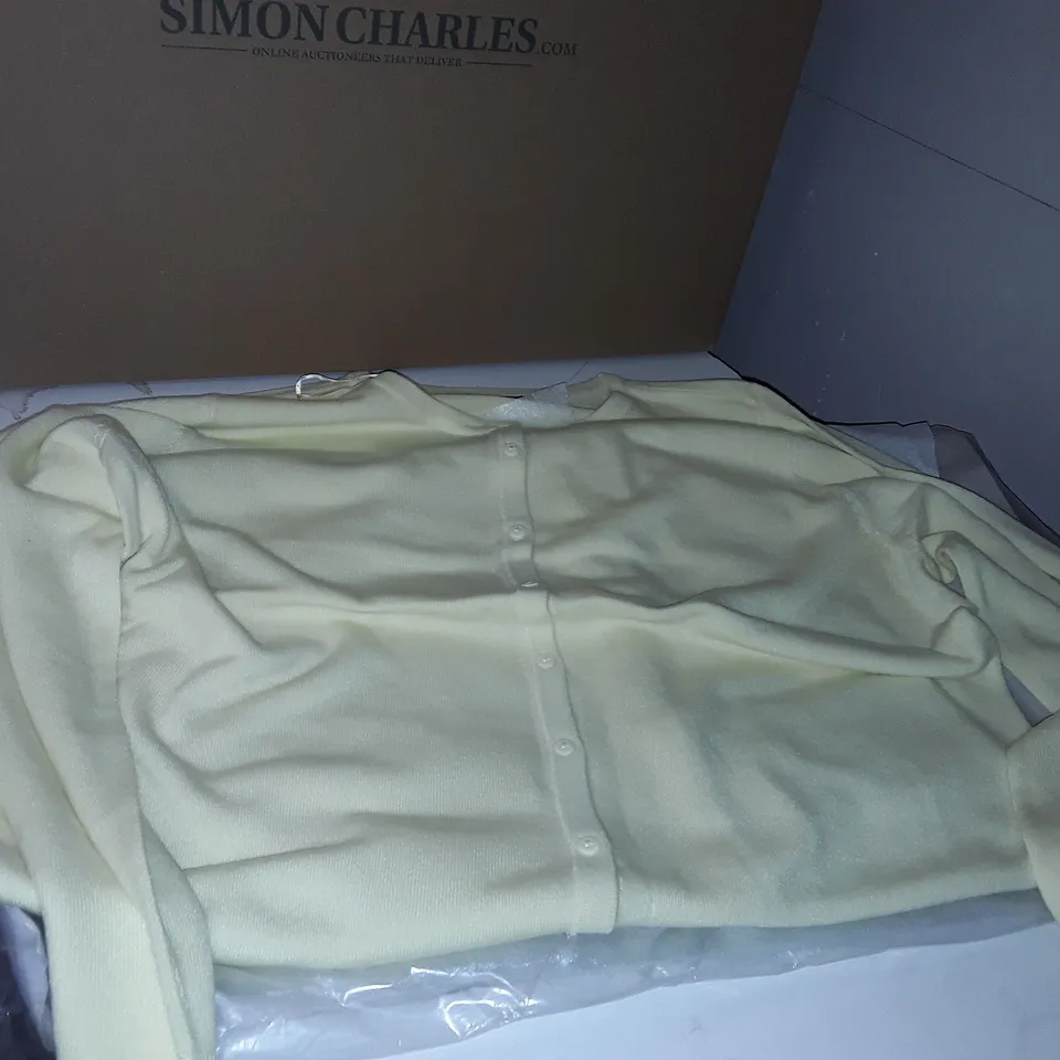 BUTTONED YELLOW CARDIGAN SIZE 18