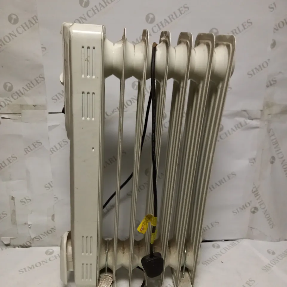 PORTABLE STANDING RADIATOR 