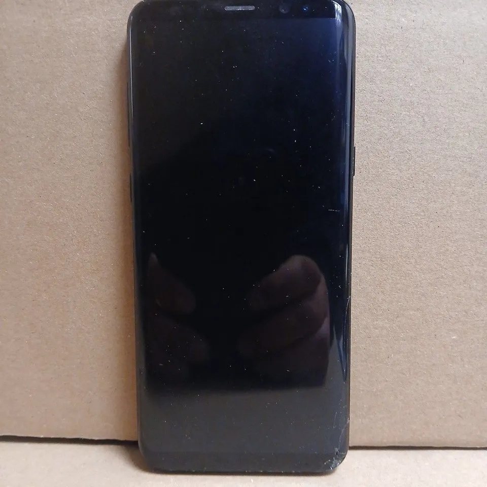 SAMSUNG GALAXY SMARTPHONE – MODEL SM-G955F