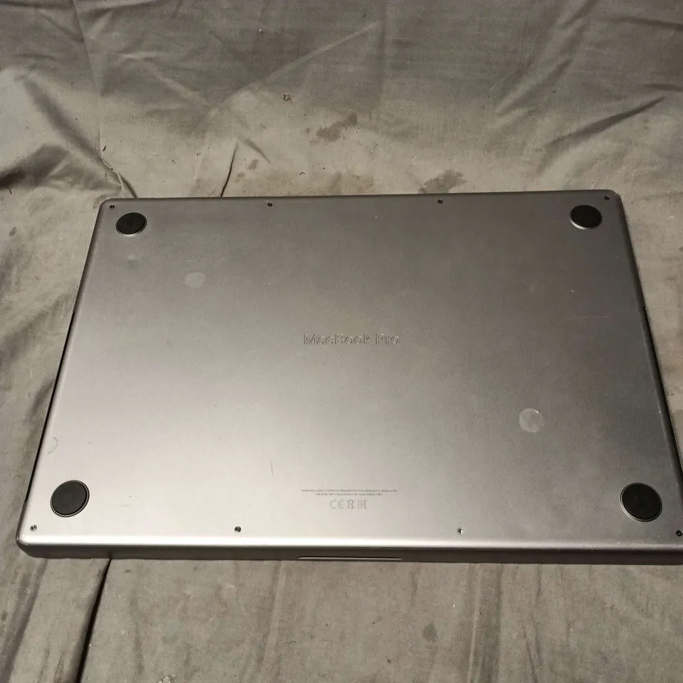 APPLE MACBOOK PRO 16 INCH 1TB M3 MAX SILVER IN BOX