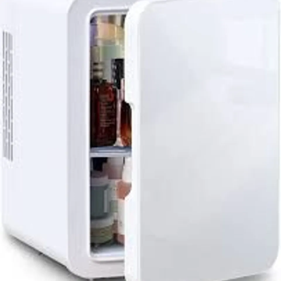 BOXED AKLS-RE-0172WH 4L MINI FRIDGE 
