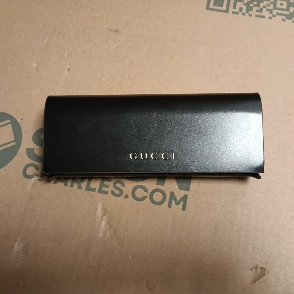 GUCCI GG1340 EYEGLASSES – CAT-EYE FRAME, TORTOIS(ES)HELL/BLACK