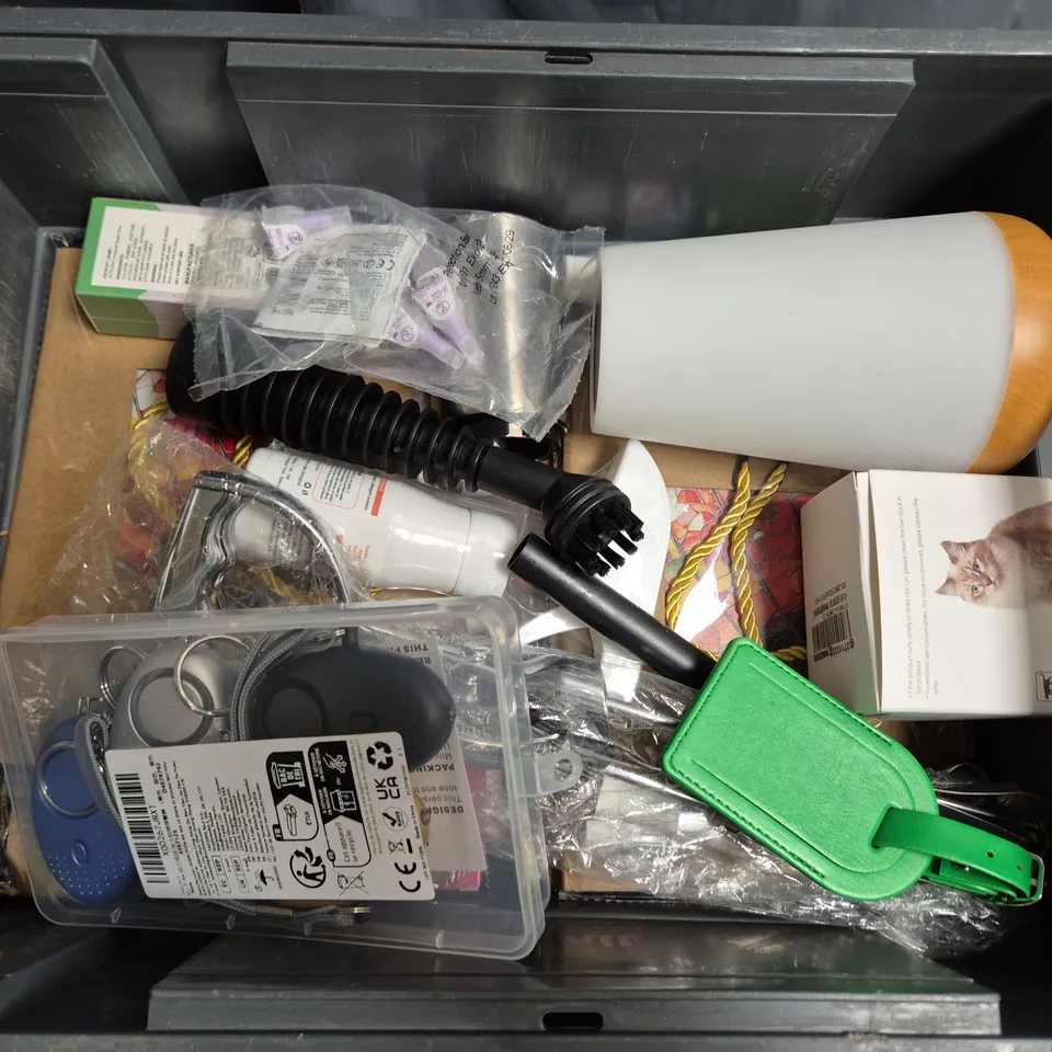 APPROXIMATELY 12 ASSORTED HOUSEHOLD ITEMS TO INCLUDE MIXER, KITCHEN CLEANER, UNIVERSAL SUPER GLUE, ETC