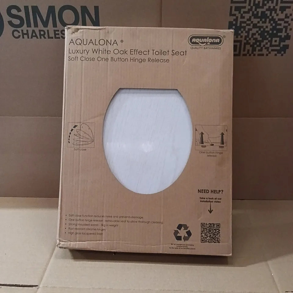 BOXED AQUALONA LUXURY TOILET SEAT - WHITE OAK EFFECT (1 BOX)