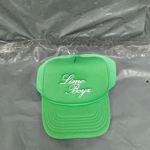 APPROXIMATELY 80 GREEN LIMO BOYS CAPS 