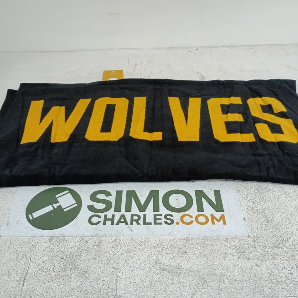 WOLVES FLEECE THROW BLANKET – BLACK WITH GOLD 'WOLVES' LETTERING