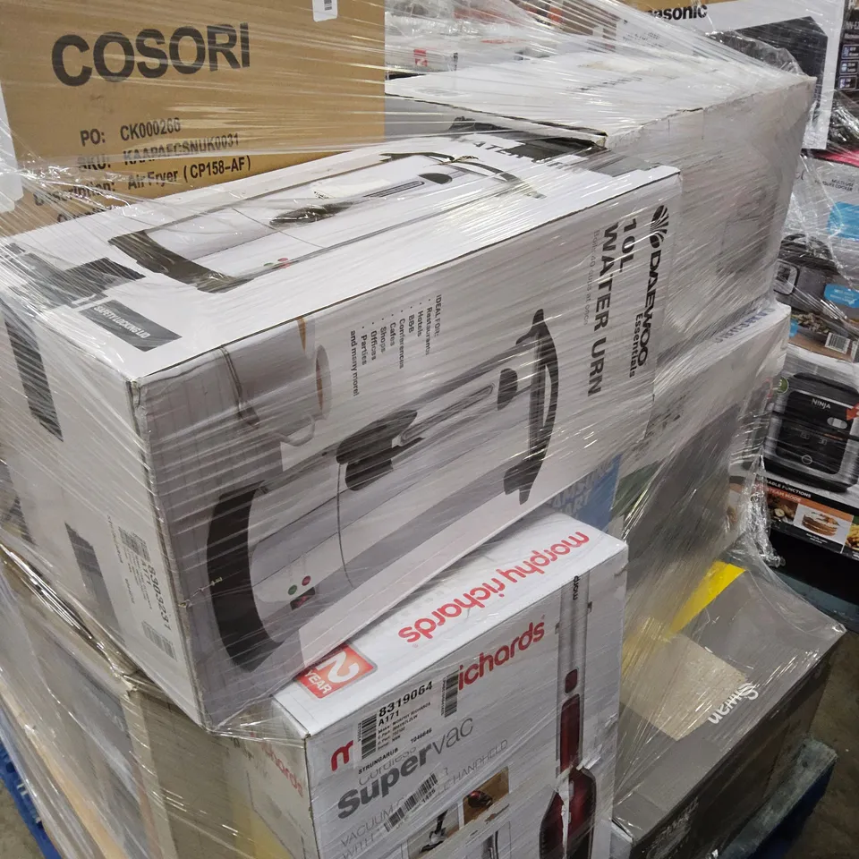 PALLET OF APPROXIMATELY 23 UNPROCESSED RAW RETURN HOUSEHOLD AND ELECTRICAL GOODS TO INCLUDE;