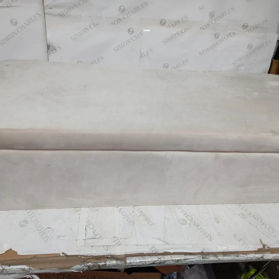 DESIGNER WHITE STORAGE BENCH COLLECTION ONLY 