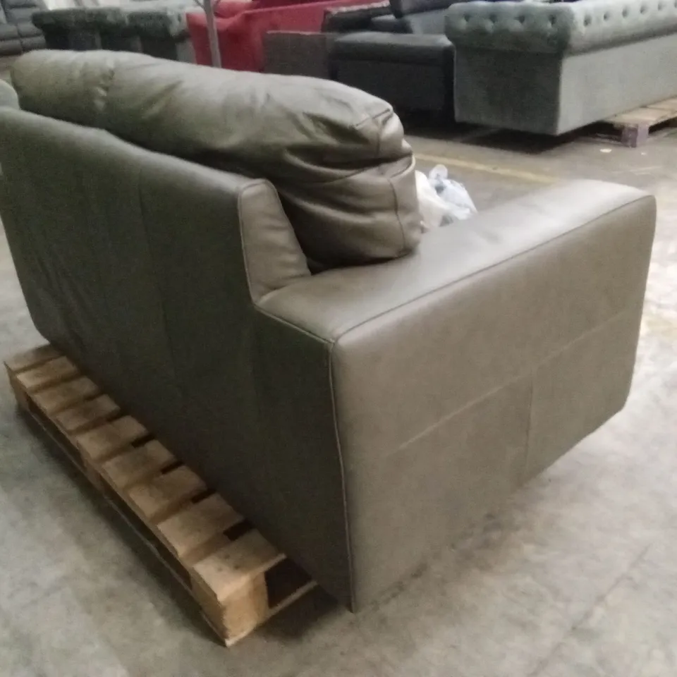 HAMPSHIRE ITALIAN LEATHER 2 SEATER SOFA - VINTAGE GREY RRP £1049