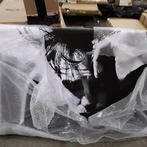 ROBERT PATTINSON - WRAPPED CANVAS