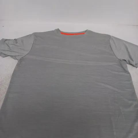 NORTH PEAK GREY T-SHIRT – UK L (EU L, US L) 