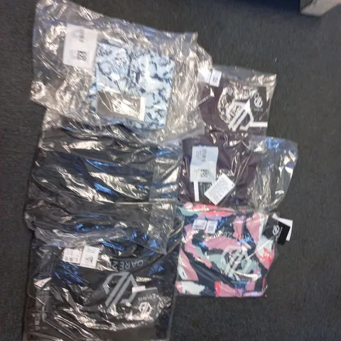 APPROXIMATELY 10 PAIRS OF ASSORTED BRAND NEW DARE2B LEGGINGS