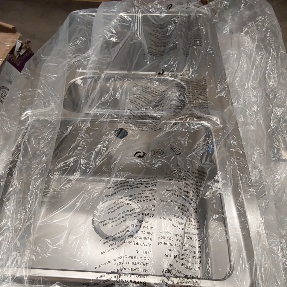 PACKAGED STAINLESS STEEL KITCHEN SINK WITH DRAINAGE BOARD