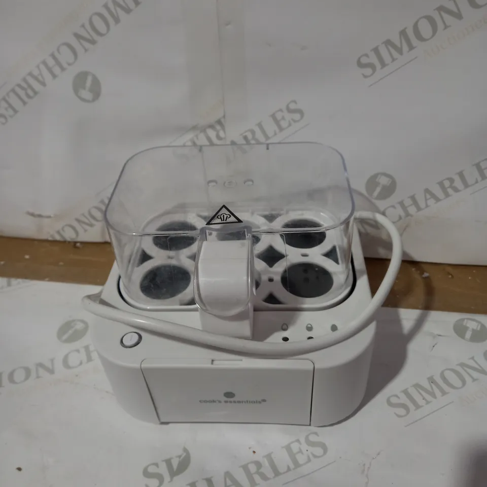 COOK'S ESSENTIALS THE SMART TALKING EGG COOKER