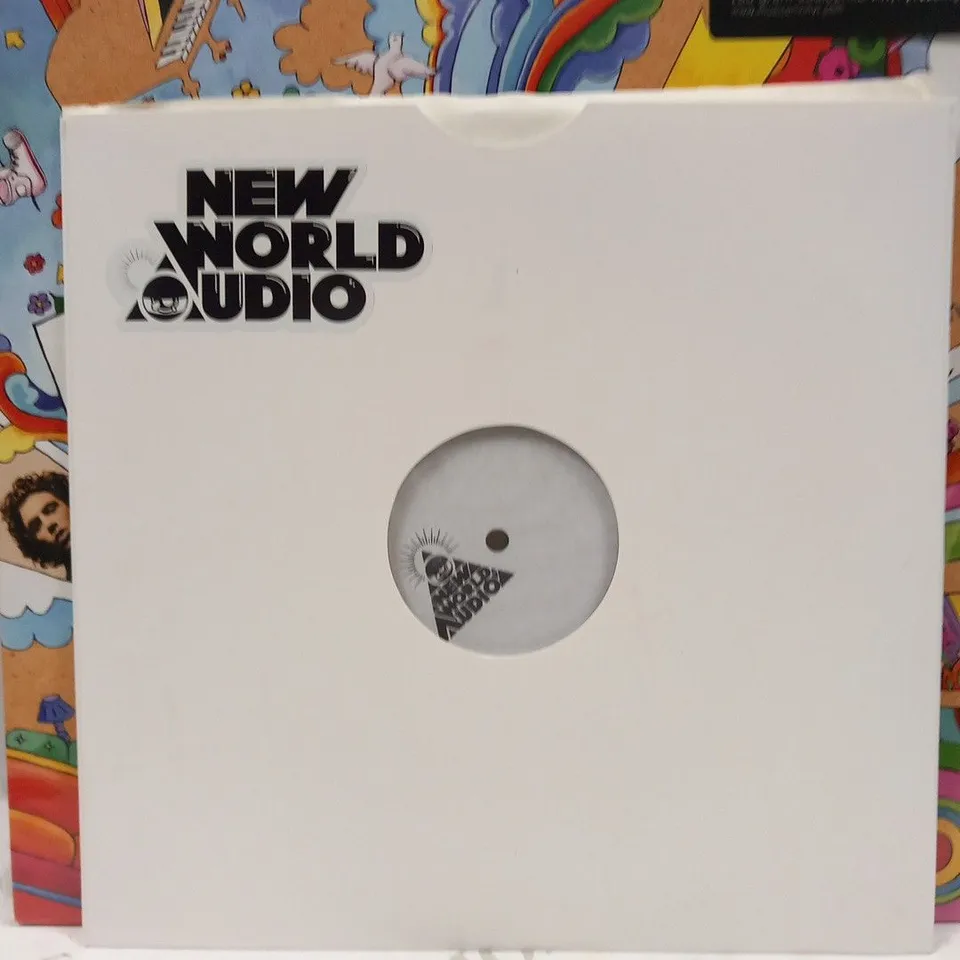 LOT OF 10 ASSORTED VINYL RECORDS, TO INCLUDE;