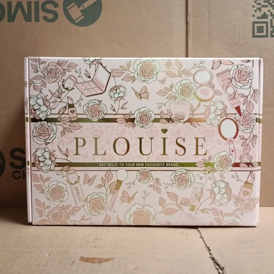 P.LOUISE MYSTERY COSMETIC BOX SET