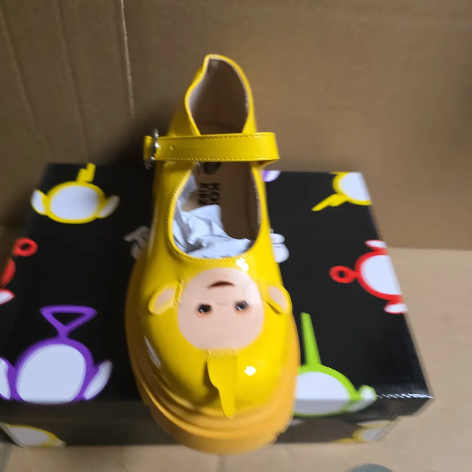 BOXED PAIR OF KOI LA LA TELETUBBIES KIDZ MARY JANES - UK SIZE 3