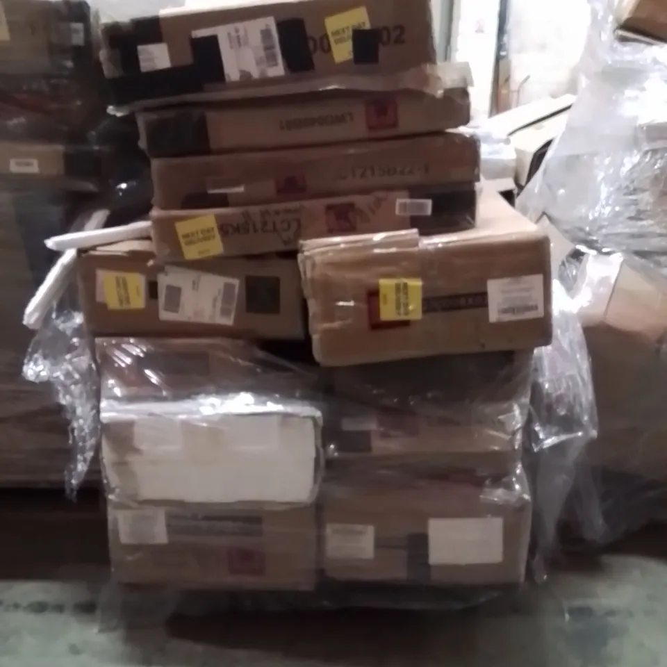 PALLET OF ASSORTED HOUSEHOLD GOODS AND PRODUCTS TO INCLUDE;COMPUTER DESKS,COFFEE TABLE,BAMBOO SHELF