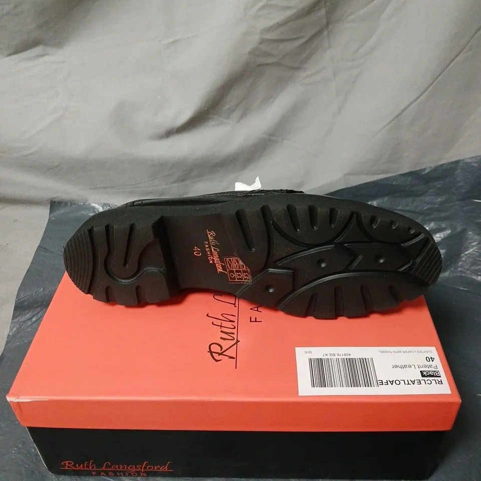 RUTH LANGSFORD BLACK PATENT LEATHER SHOES SIZE 40 BOXED