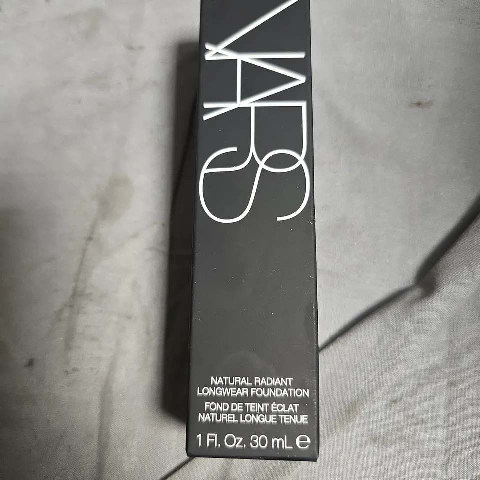 NARS NATURAL RADIANT LONGWEAR FOUNDATION – 30 ML / 1 FL OZ – BOXED