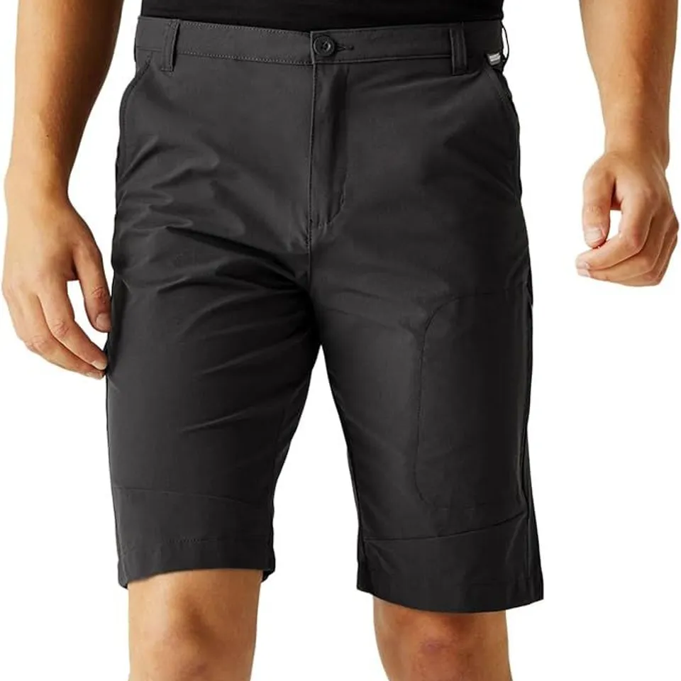 REGATTA MENS HIGHTON LONG WALKING SHORTS, BLACK SIZE 40"