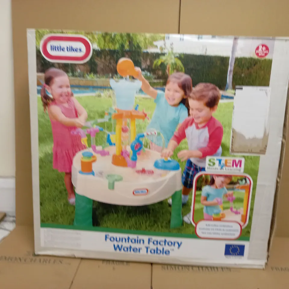 LITTLE TIKES FOUNTAIN FACTORY WATER TABLE RRP £59.99