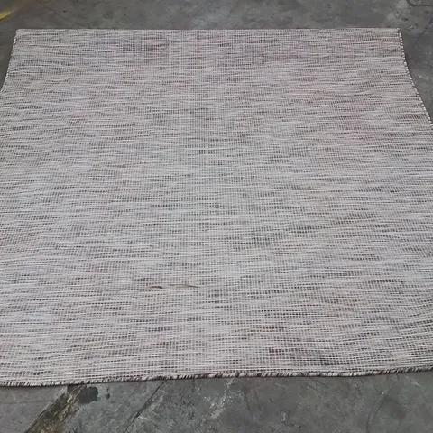 LARGE WOVEN AREA RUG -BROWN- (SIZE UNSPECIFIED)