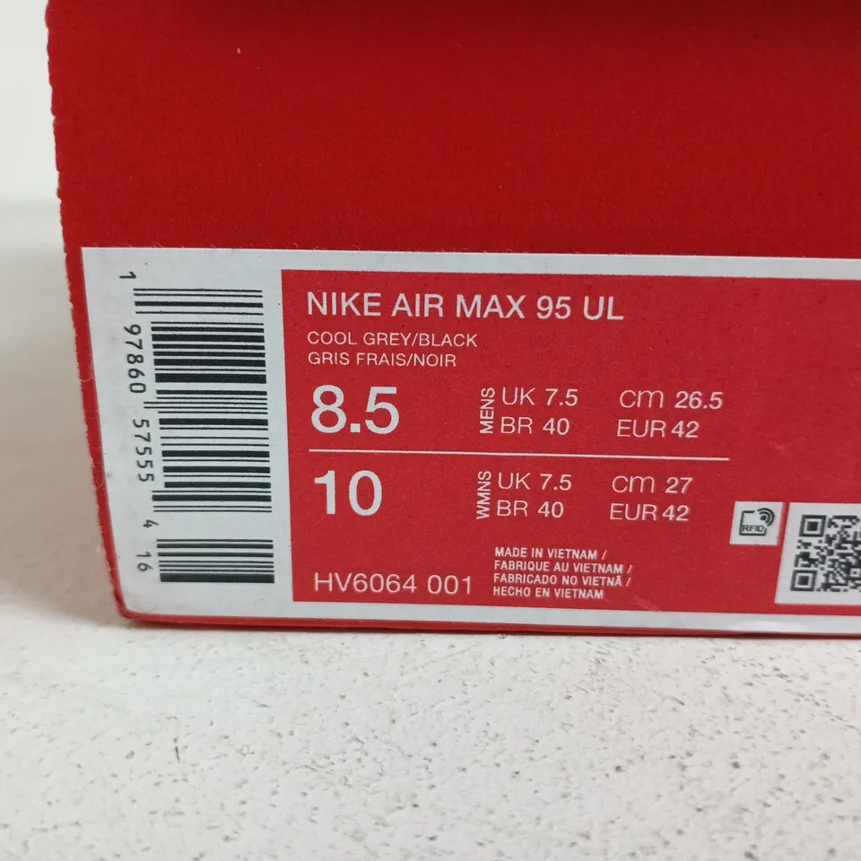 NIKE AIR MAX 95 UL (GREY/BLACK) SIZE 7.5