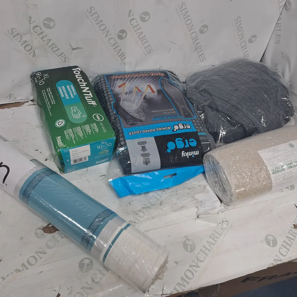 LARGE BOX OF APPROXIMATELY 15 ASSORTED HOUSEHOLD  ITEMS TOO INCLUDE WALLPAPER , TOWELS , DOG TOYS , ETC 