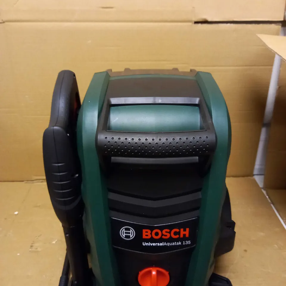 BOSCH UNIVERSAL AQUATAK 135 PRESSURE WASHER