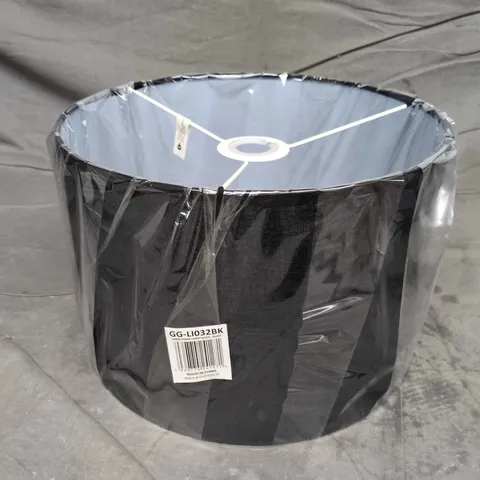 LARGE FABRIC LAMP SHADE IN BLACK 