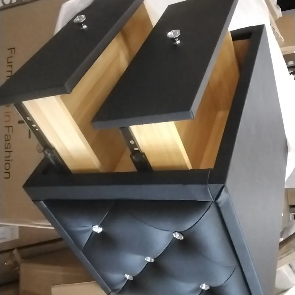 BOXED VERONA BLACK LEATHER 2 DRAWER UNIT 