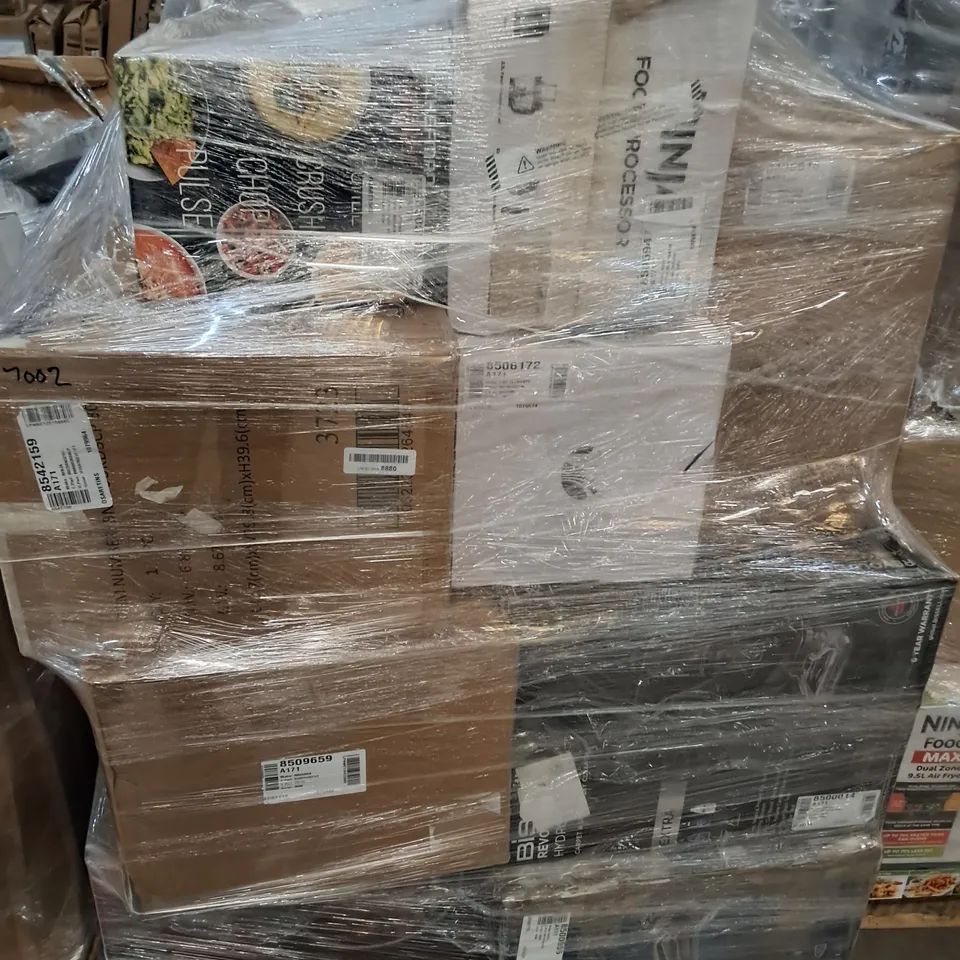 PALLET OF APPROXIMATELY 21 UNPROCESSED RAW RETURN HOUSEHOLD AND ELECTRICAL GOODS TO INCLUDE;