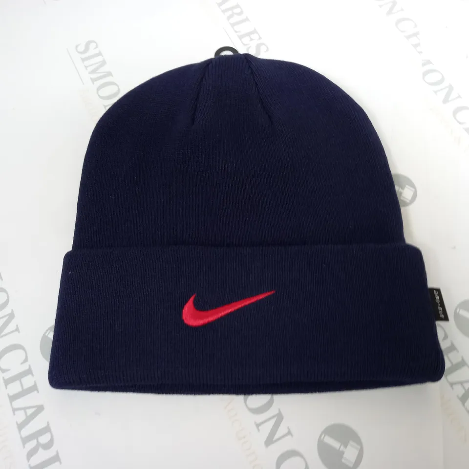 RB LEIPZIG TRAINING BEANIE - ONE SIZE