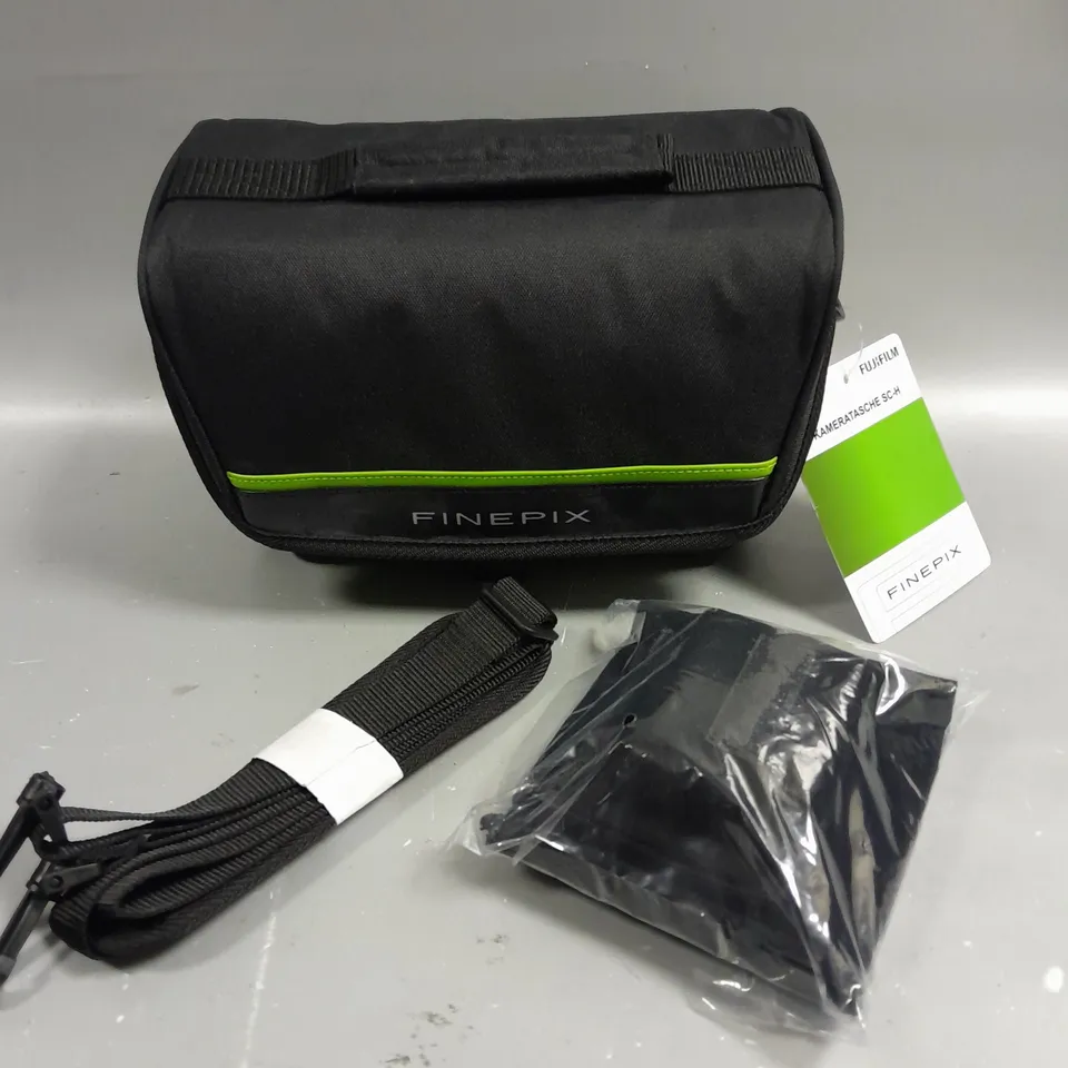 FUJIFILM UNIVERSAL SC-H SHOULDER BAG CASE