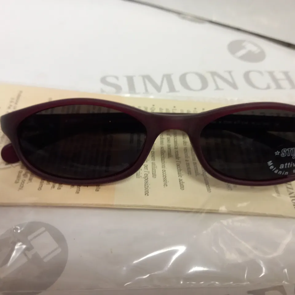 APPROXIMATELY 10 DIERRE STING SUNGLASSES - BOXED